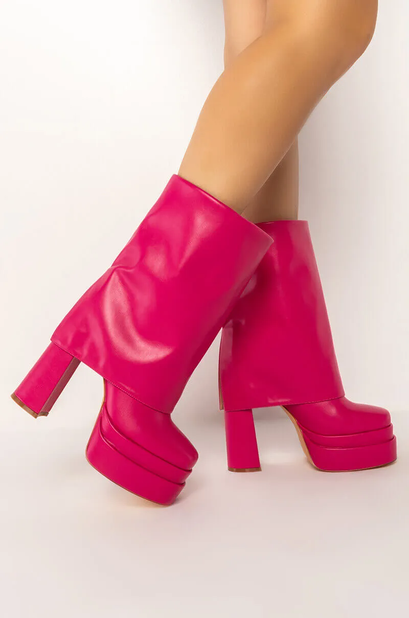 AZALEA WANG BABY FOLD OVER CHUNKY BOOT IN PINK