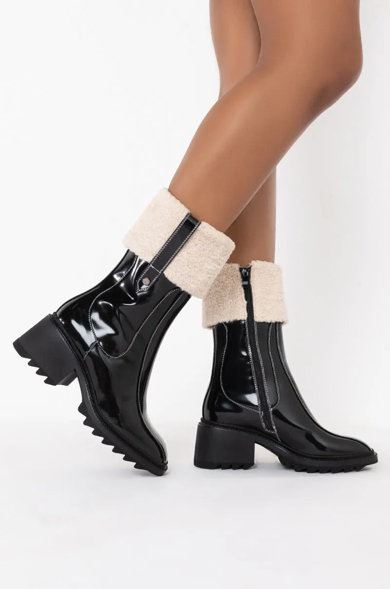 AZALEA WANG HOLD ON TIGHT CHUNKY BOOTIE IN BLACK