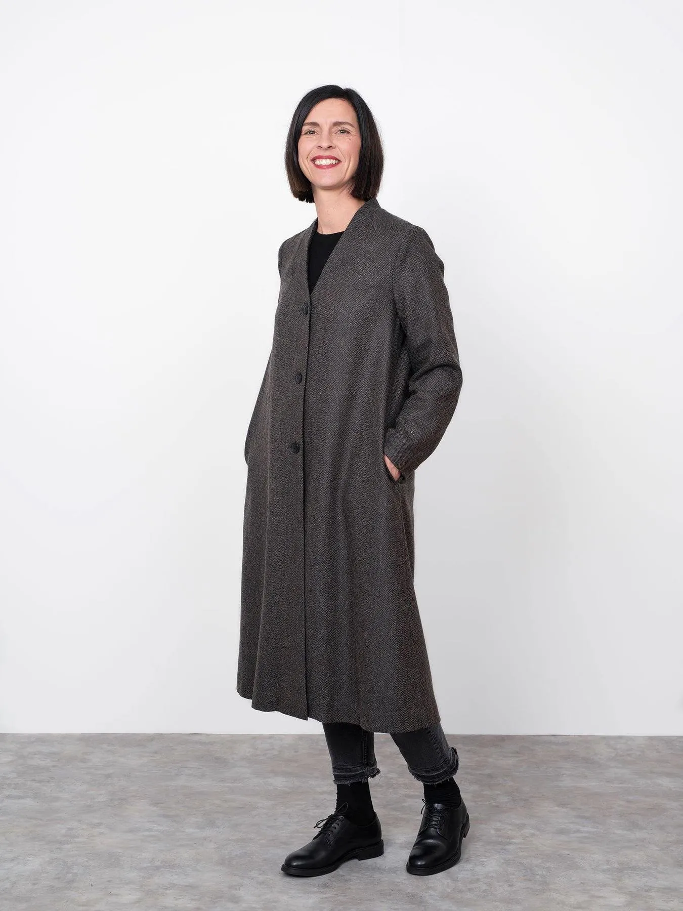 THE ASSEMBLY LINE • V-Neck Coat Sewing Pattern (XL - 3XL)