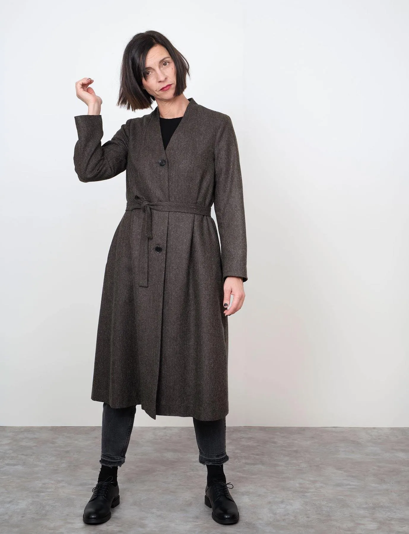 THE ASSEMBLY LINE • V-Neck Coat Sewing Pattern (XL - 3XL)