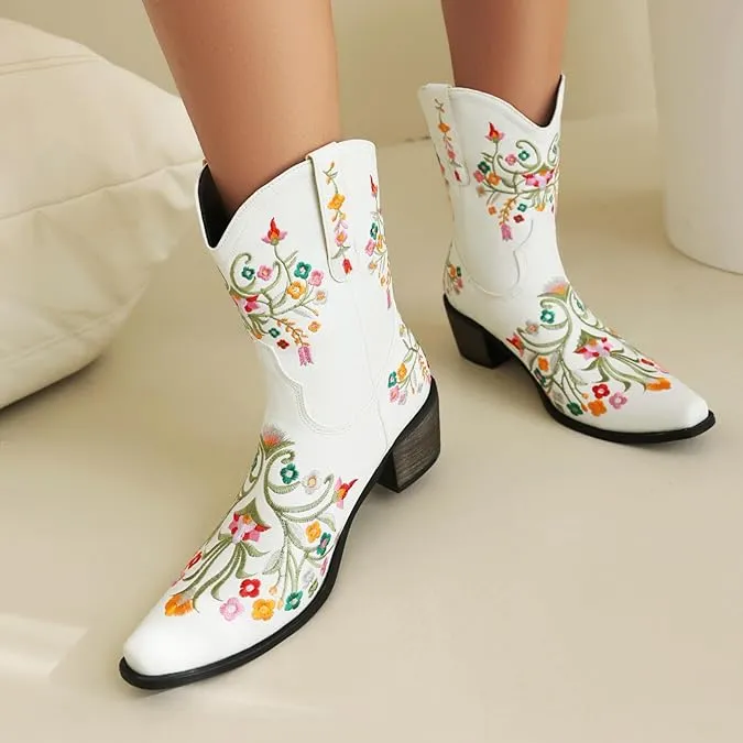 White Embroidered Chunky Heel Boots