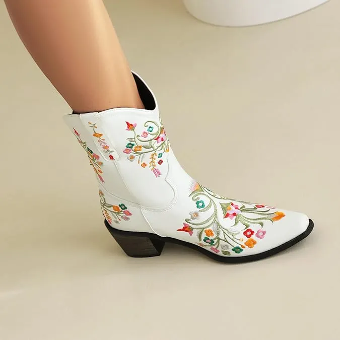 White Embroidered Chunky Heel Boots