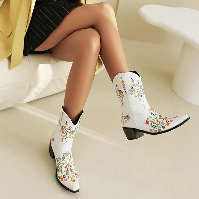 White Embroidered Chunky Heel Boots