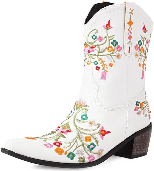 White Embroidered Chunky Heel Boots